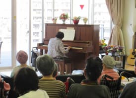 90歳で初めてのピアノ独奏